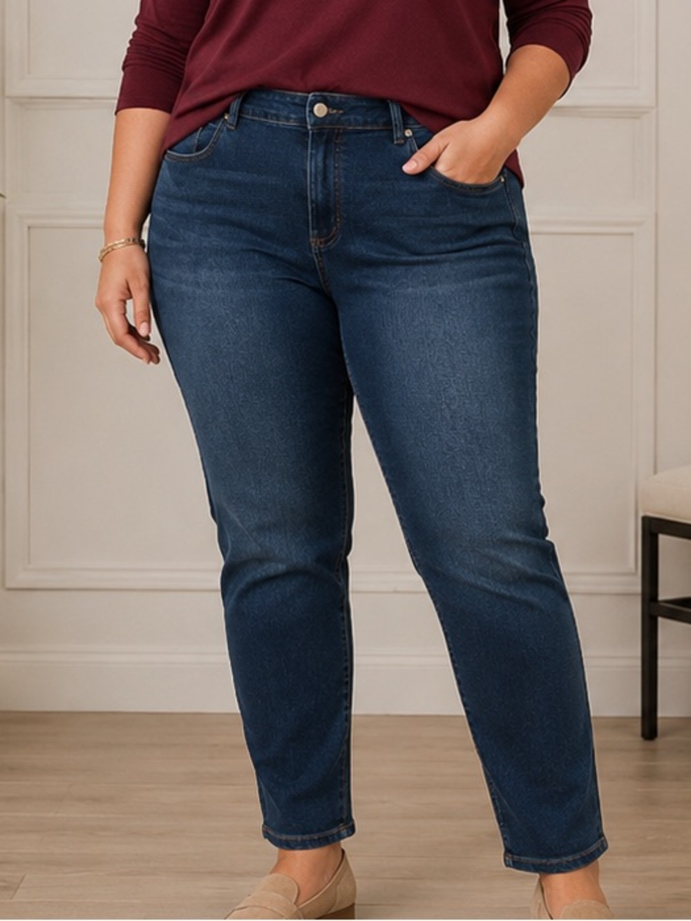Tahari Straight Leg Jeans in Dark Indigo NWOT Size 16 Inseam 28